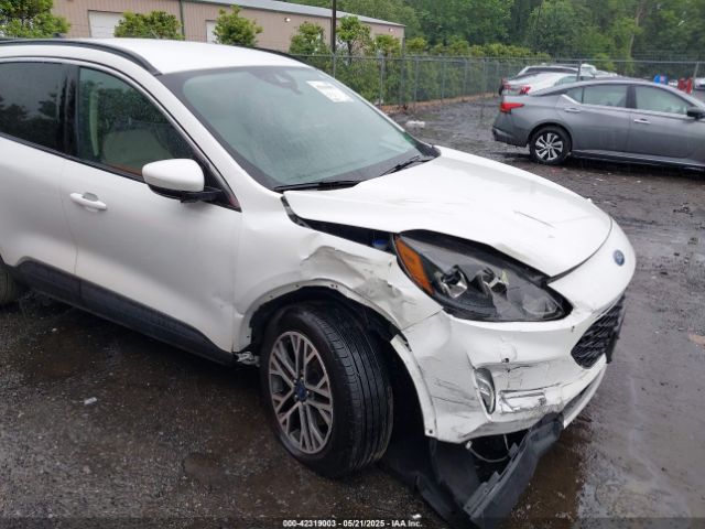 1FMCU9H68LUB16781 Ford ESCAPE SEL