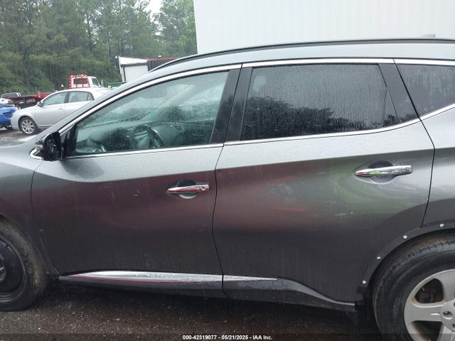 5N1AZ2MH1JN142105 Nissan MURANO SV