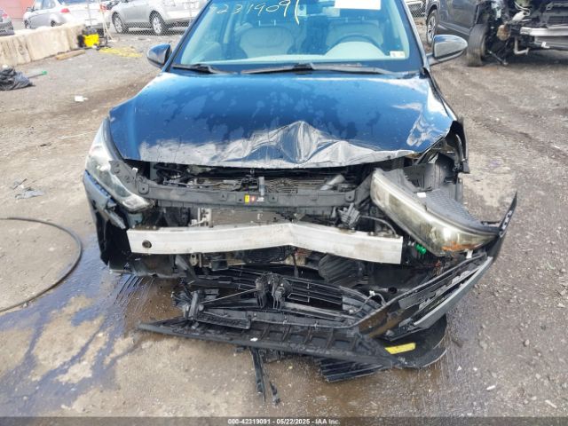 KMHC65LC1HU048279 Hyundai Ioniq Hybrid Blue