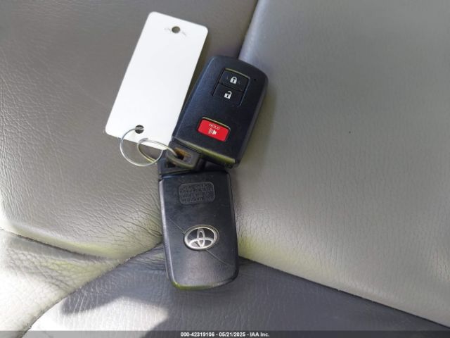 5TFHY5F11MX990985 Toyota Tundra Limited