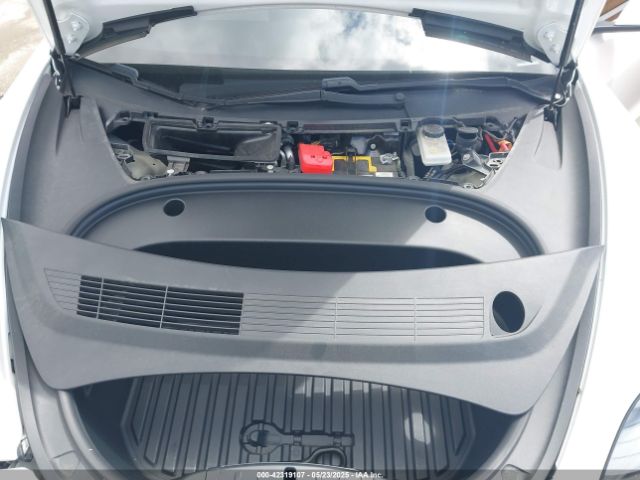 5YJ3E1EA3MF060027 Tesla Model 3 Standard Range Plus Rear-wheel Drive