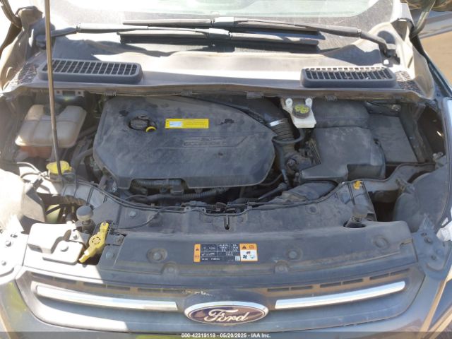 1FMCU0GX5GUB96262 Ford ESCAPE SE