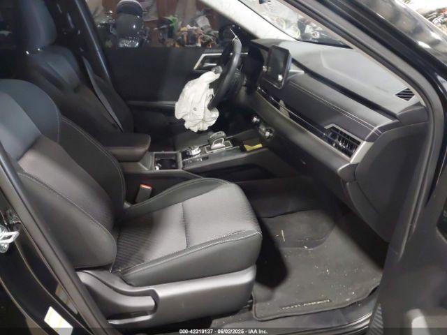 2024 MITSUBISHI OUTLANDER JA4J4UA88RZ085080 Photo 4