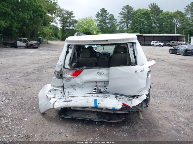 5TDYK3DC3ES442911 Toyota Sienna Xle V6 8 Passenger