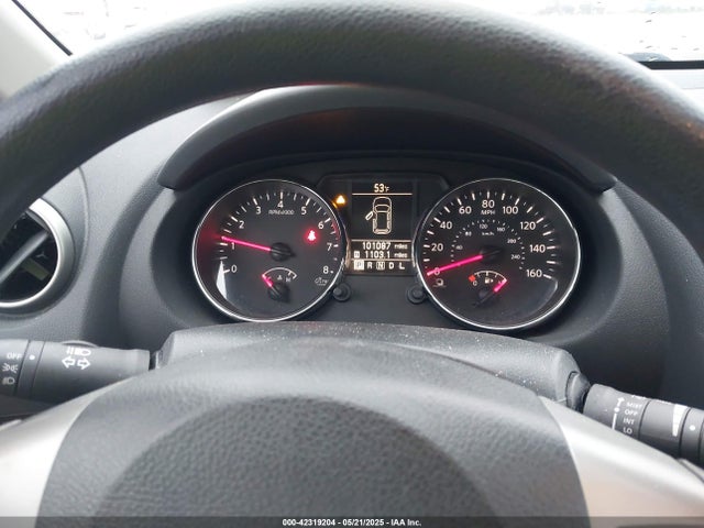 42319204 :رقم المزاد ، JN8AS5MT6BW156774 vin ، 2011 Nissan Rogue S مزاد بيع