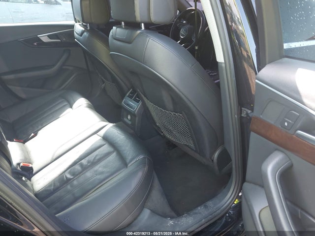 2019 AUDI A4 WAUGMAF46KN004947 Photo 7