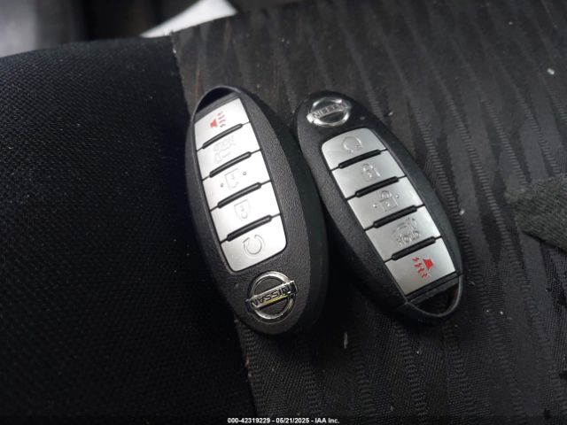 2019 NISSAN ROGUE 5N1AT2MV1KC715461 Photo 10