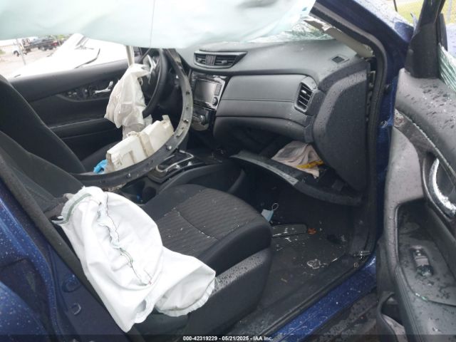 2019 NISSAN ROGUE 5N1AT2MV1KC715461 Photo 4