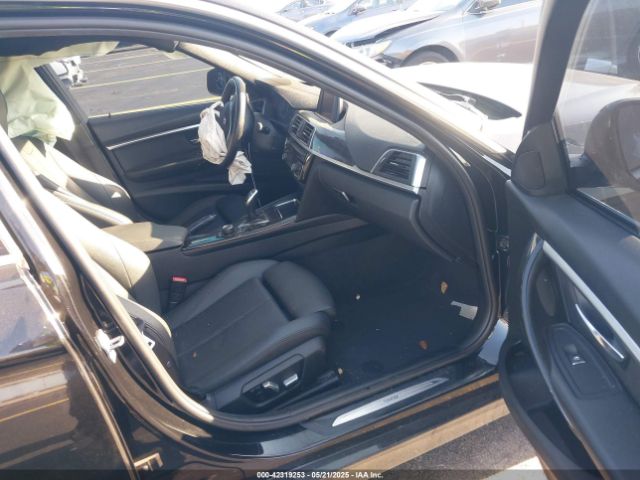 WBA8D9C53JA616383 BMW 330i Xdrive