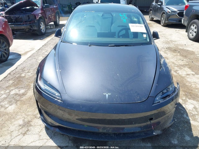 Tesla 2024 2024 5YJ3E1ET6RF869014 Image 11