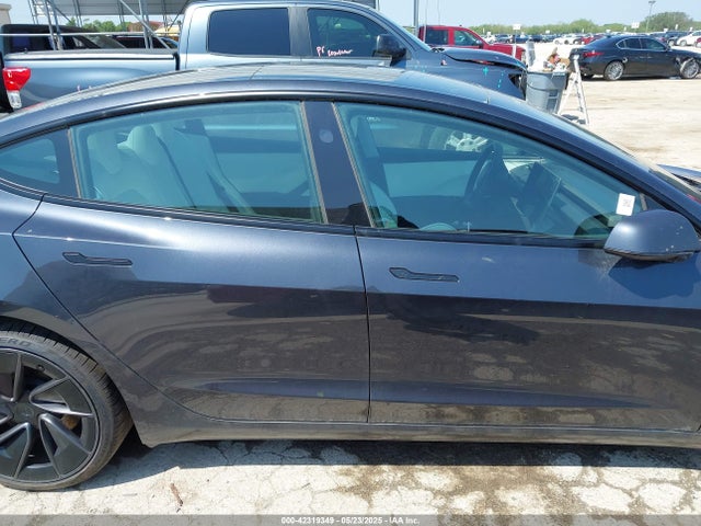 Tesla 2024 2024 5YJ3E1ET6RF869014 Image 12