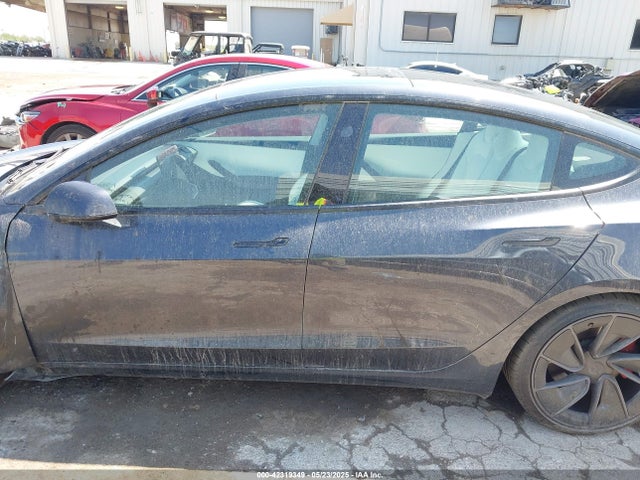 Tesla 2024 2024 5YJ3E1ET6RF869014 Image 13