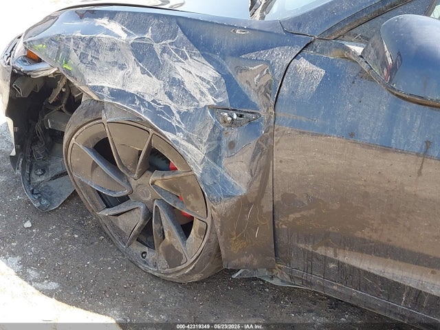 Tesla 2024 2024 5YJ3E1ET6RF869014 Image 6