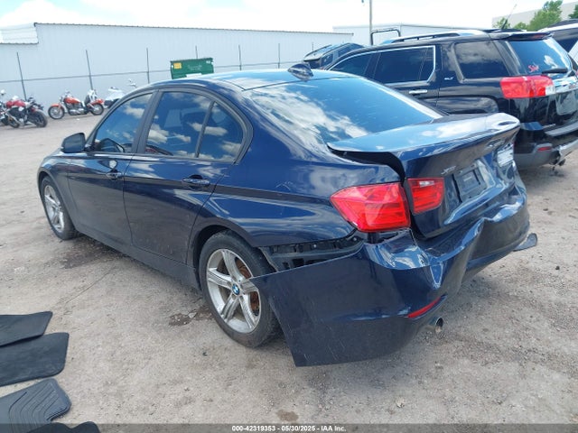 42319353 :رقم المزاد ، WBA3C3G53ENS70757 vin ، 2014 Bmw 320i Xdrive مزاد بيع