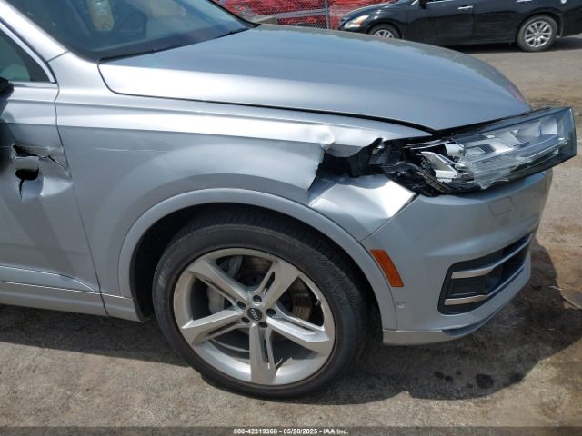 2019 AUDI Q7 WA1VAAF70KD020350 Photo 5
