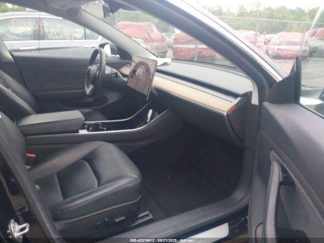 2019 TESLA MODEL 3 5YJ3E1EA8KF400009 Photo 4