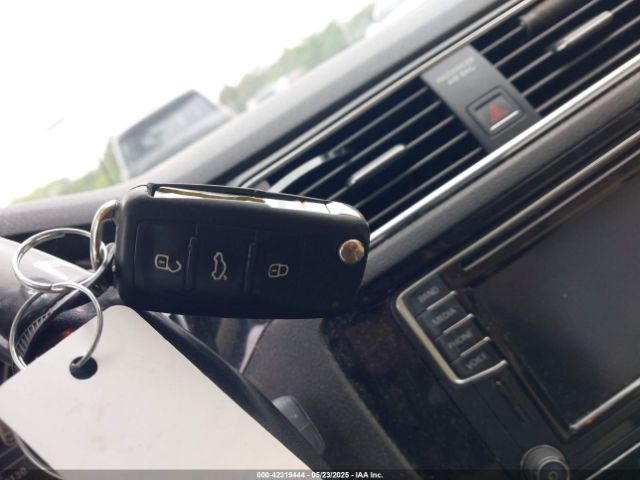 3VWL07AJ3GM297959 Volkswagen Jetta 1.8t Sel
