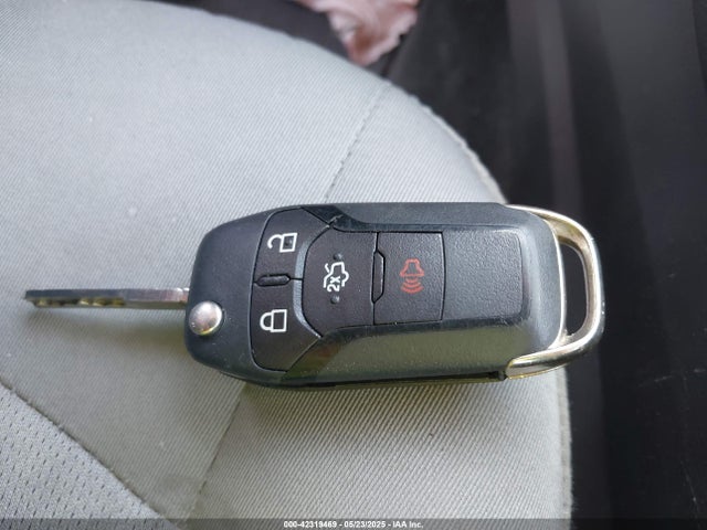 3FA6P0UU0FR157481 Ford Fusion Hybrid S