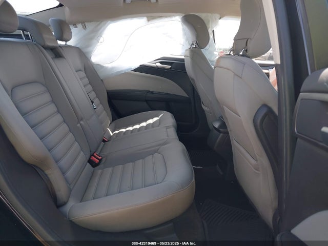 3FA6P0UU0FR157481 Ford Fusion Hybrid S