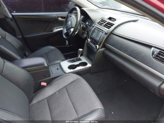 4T1BF1FK0EU762181 Toyota CAMRY SE