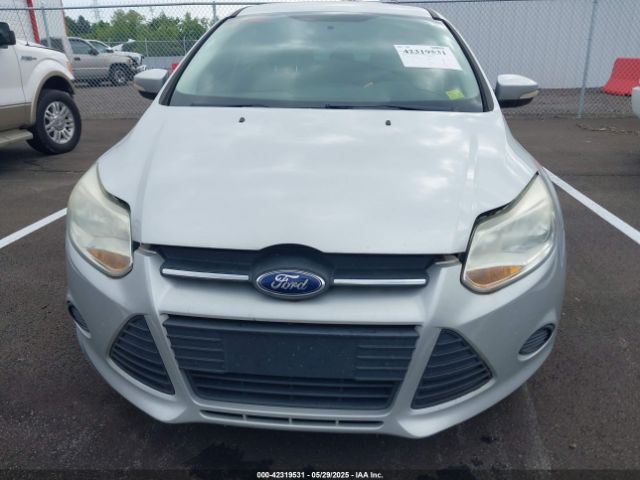 1FADP3F29EL436445 Ford FOCUS SE