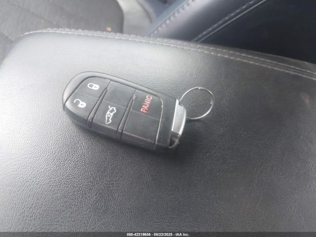 2015 CHRYSLER 200 1C3CCCBB7FN727463 Photo 10