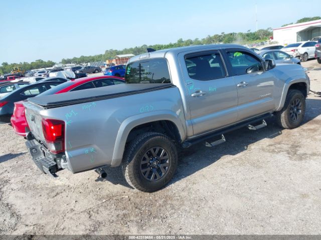 2021 TOYOTA TACOMA 5TFAZ5CN4MX108021 Photo 3