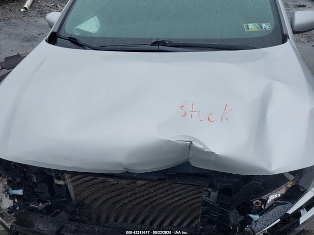 3KPFK4A76JE227807 KIA FORTE LX