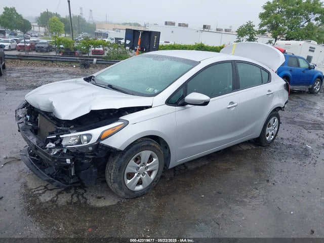 3KPFK4A76JE227807 KIA FORTE LX