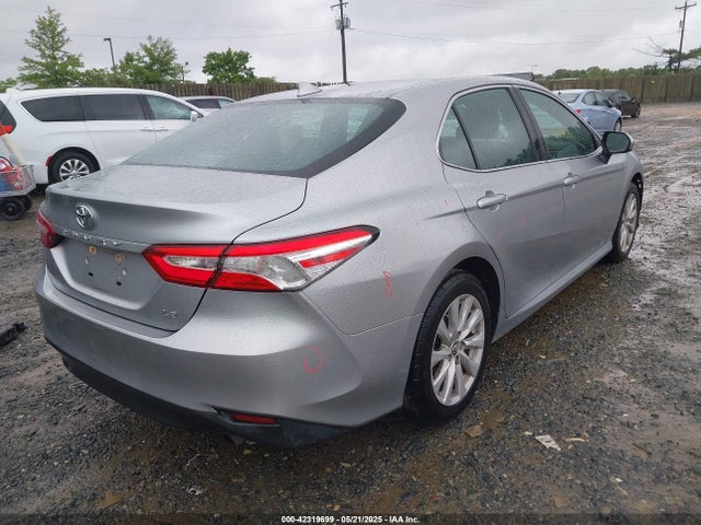 4T1B11HK0KU698215 Toyota CAMRY LE