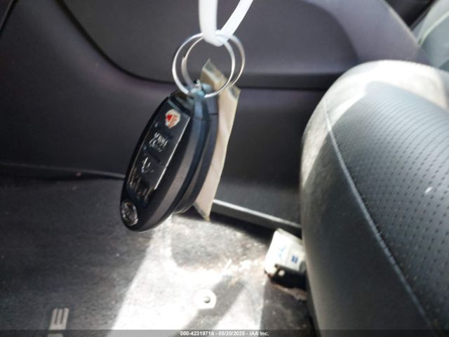 5N1AT2MV1FC834973 Nissan Rogue Sl