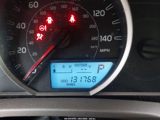 2T3BFREV0EW143985 Toyota RAV4 LE