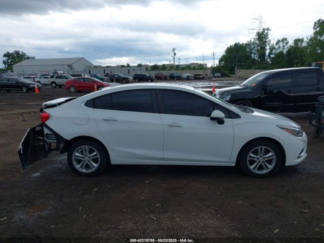 1G1BE5SM0J7144432 Chevrolet Cruze Lt Auto