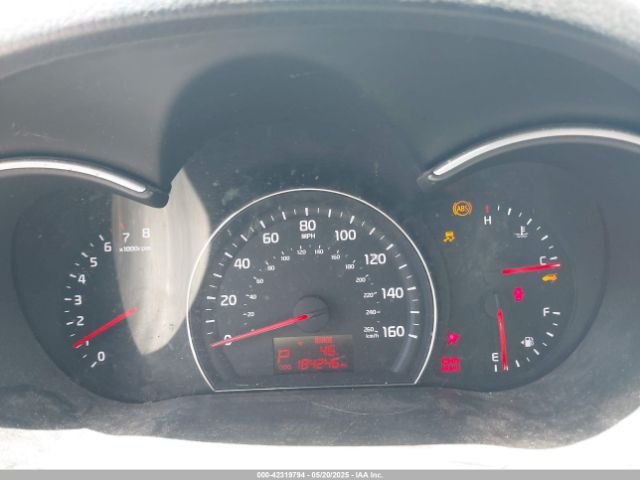5XYKT3A61EG535893 KIA SORENTO LX
