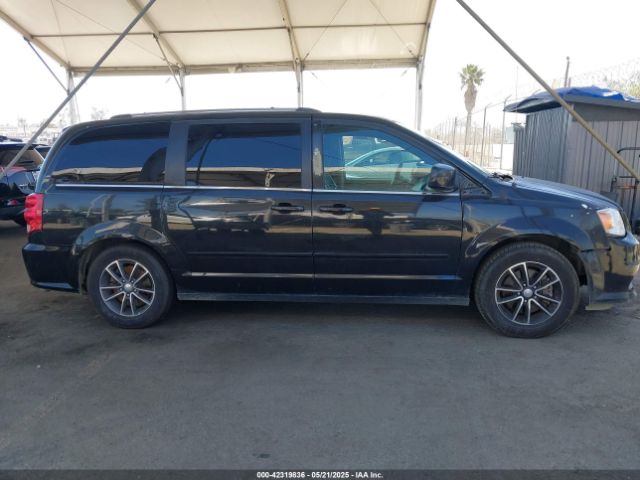 2C4RDGCG7HR581026 Dodge Grand Caravan Sxt