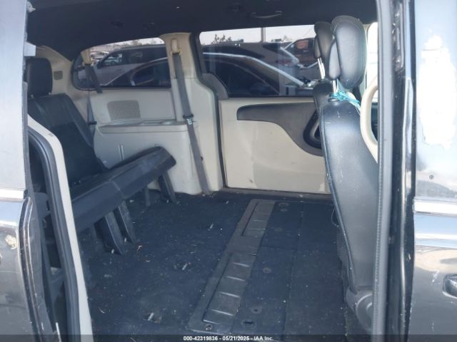 2C4RDGCG7HR581026 Dodge Grand Caravan Sxt