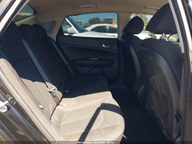 5XXGT4L39KG324374 KIA gdi