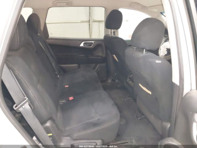 5N1AR2MM7GC651472 Nissan Pathfinder Sv