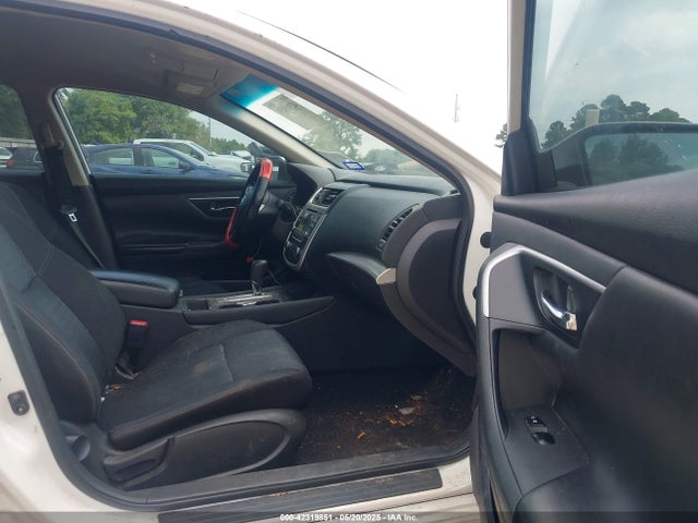 1N4AL3AP0HN320092 Nissan Altima 2.5 S