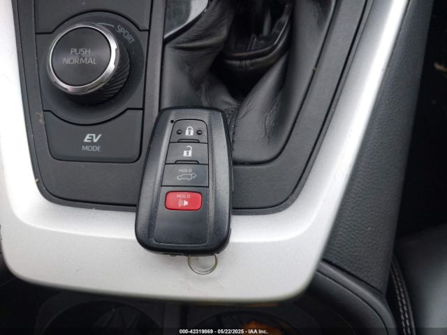 2024 TOYOTA RAV4 HYBRID 2T3B6RFV8RW062222 Photo 10