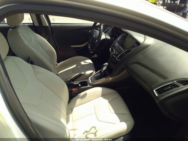 2018 FORD FOCUS 1FADP3J26JL280723 Photo 4