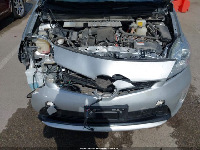 JTDKN3DU7E1747296 Toyota Prius Three