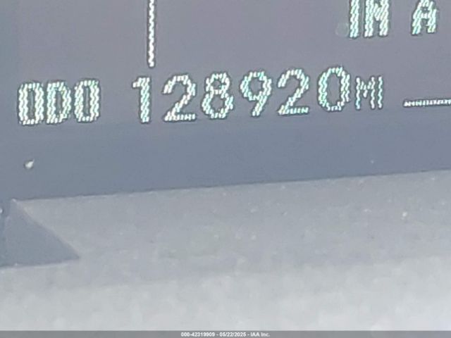 JTDKN3DU7E1747296 Toyota Prius Three