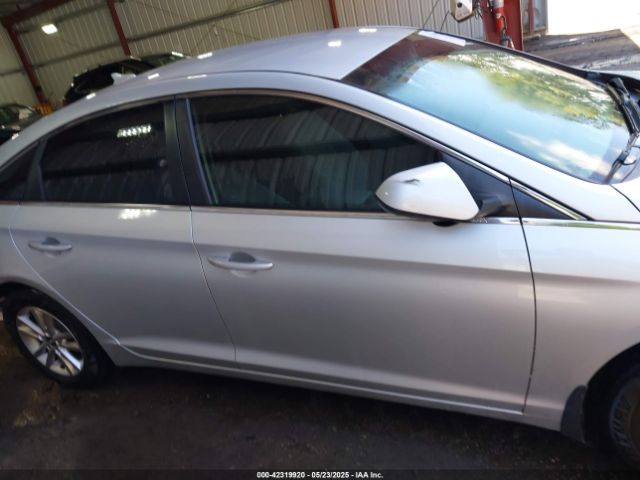 5NPE24AF6FH030013 Hyundai SONATA SE