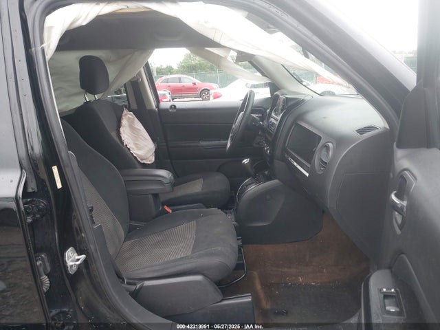 1C4NJPBA2ED881107 Jeep Patriot