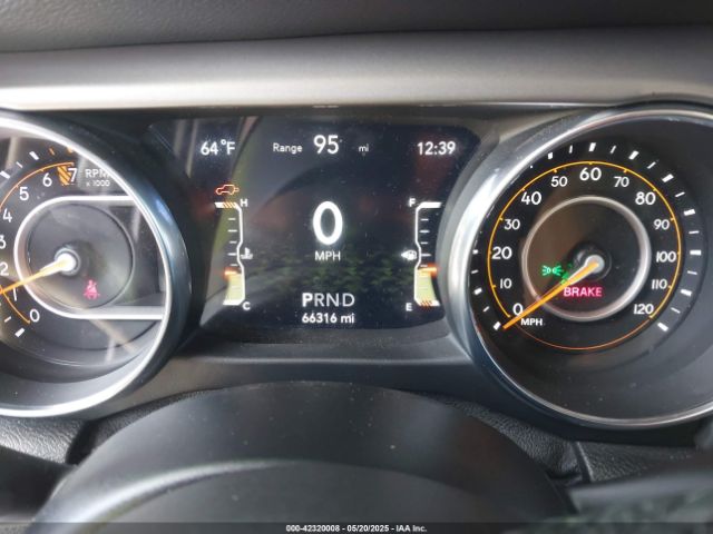 2019 JEEP WRANGLER UNLIMITED 1C4HJXDG2KW532866 Photo 6