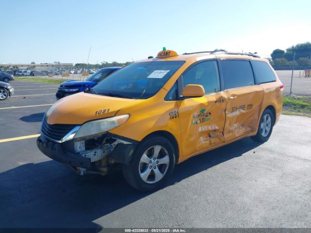 2012 TOYOTA SIENNA 5TDKK3DC6CS204473 Photo 1