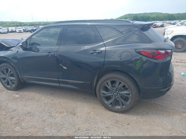 Chevrolet lgx 2021 3GNKBERS6MS583636 Image 14