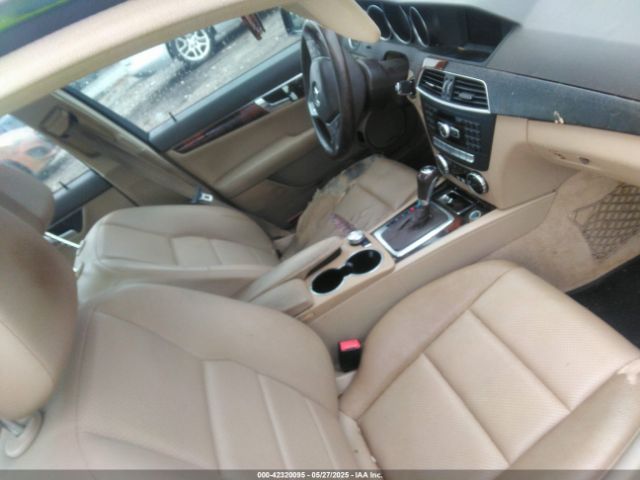 WDDGF4HB7EA959297 Mercedes-Benz C 250 Luxury/sport