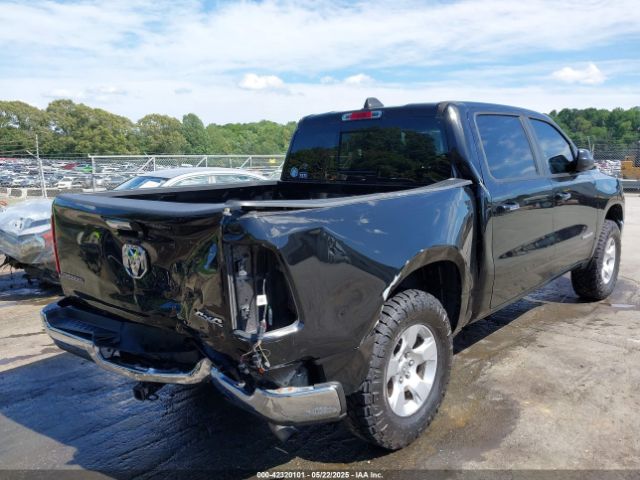 2020 RAM 1500 1C6RRFFG8LN120583 Photo 3